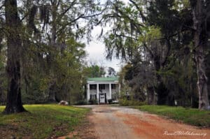 Haunted Gaines Ridge Dinner Club